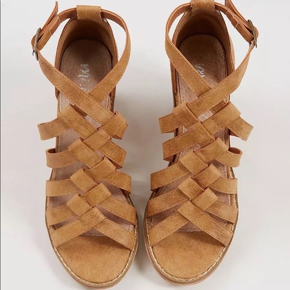 Mi.iM noelle strappy heeled sandal - Picture 3 of 11